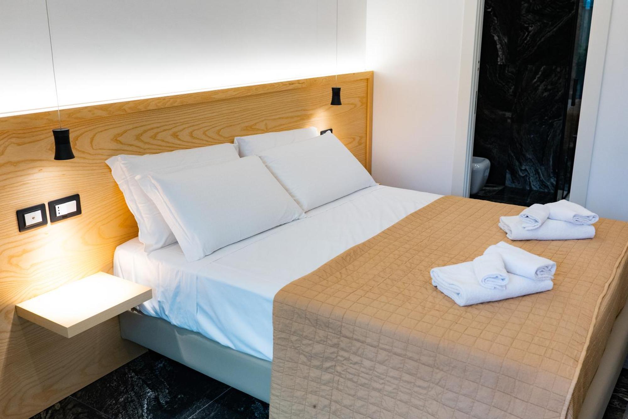 Hotel Middle Town Palace 4*